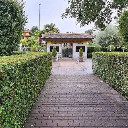 Apartamento La Casa Di Lella In Con Piscina