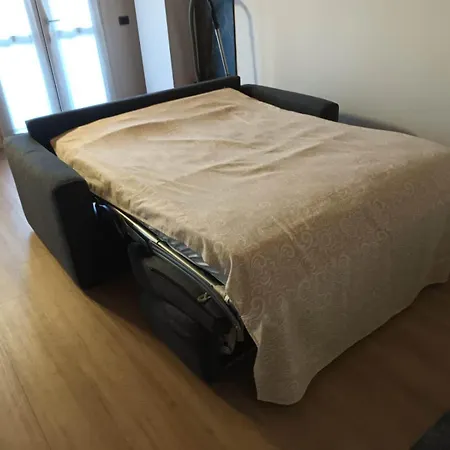 La Casa Di Lella In Con Piscina Apartamento
